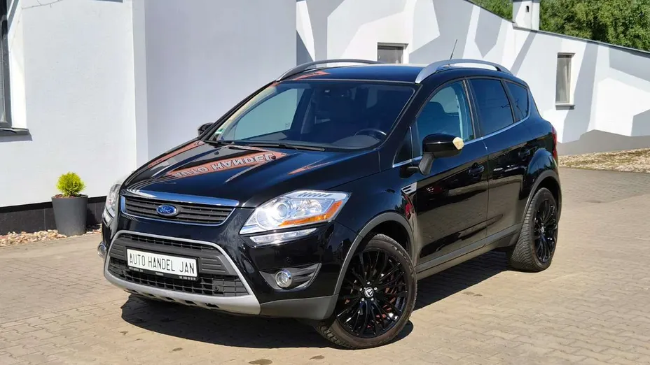 FORD Kuga -