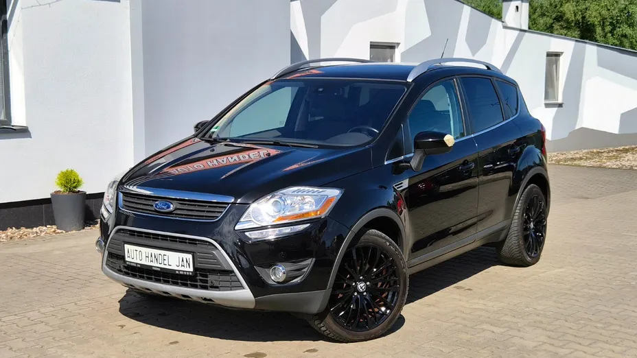 FORD Kuga -
