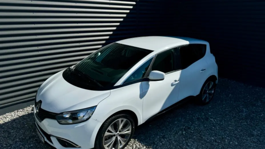 RENAULT Scenic -