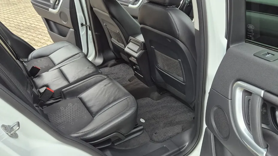 LAND ROVER Discovery Sport -