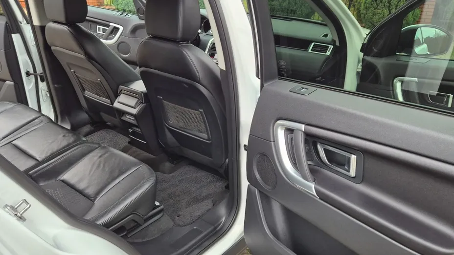 LAND ROVER Discovery Sport -