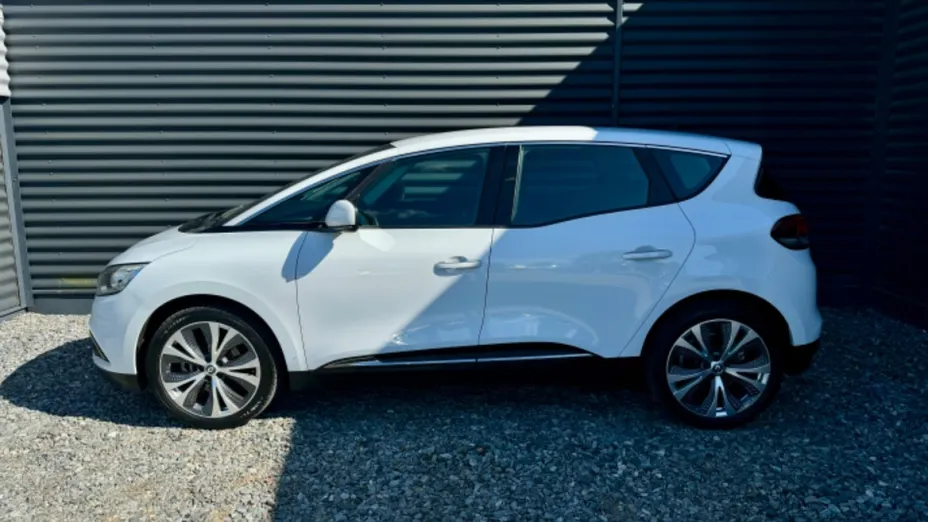 RENAULT Scenic -