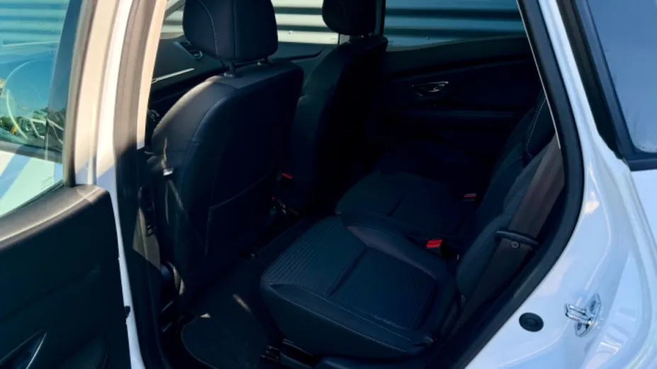 RENAULT Scenic -