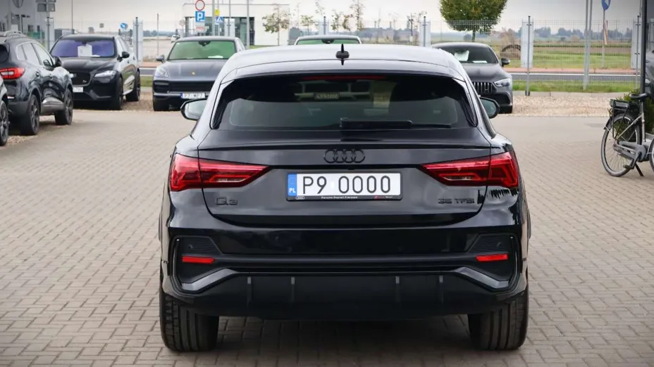 AUDI Q3 Sportback -