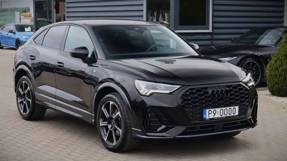 AUDI Q3 Sportback -