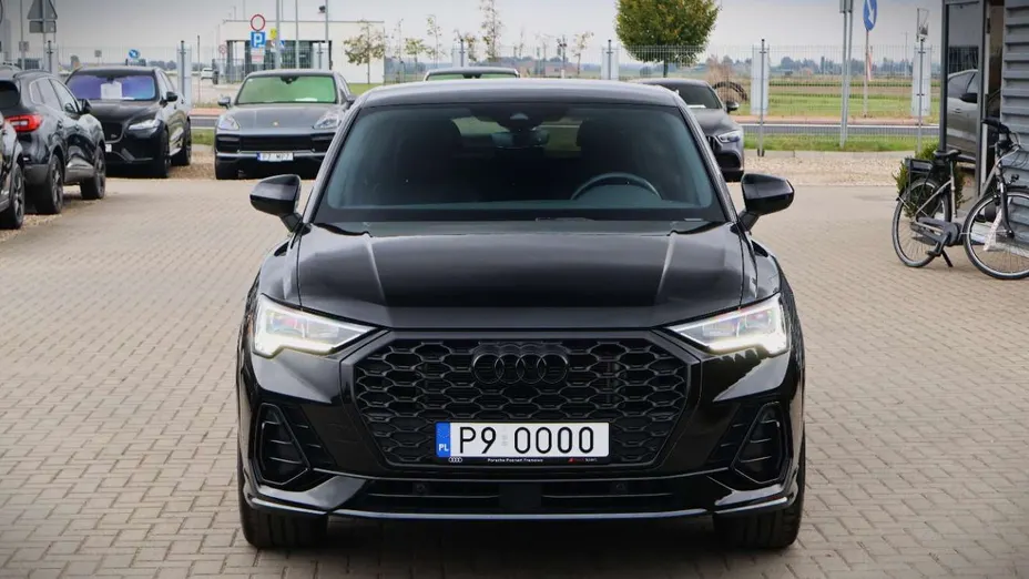 AUDI Q3 Sportback -