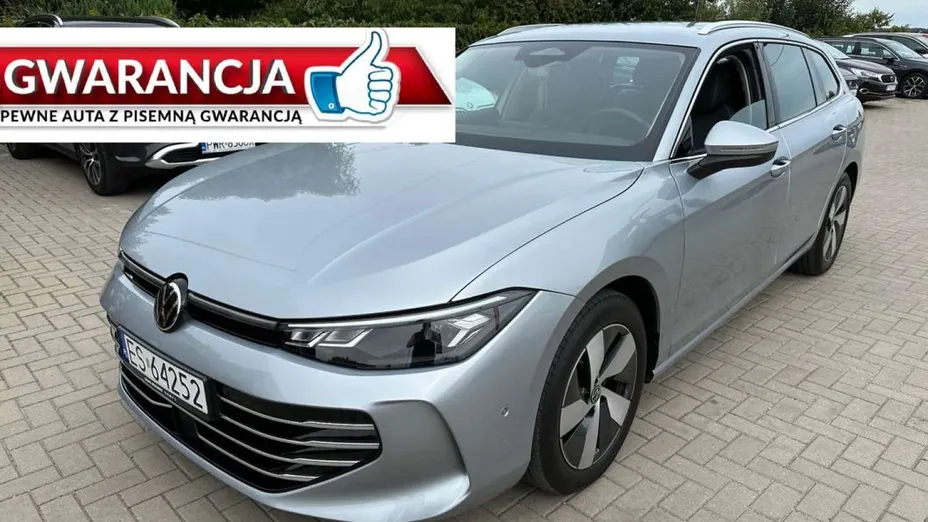 VOLKSWAGEN Passat -
