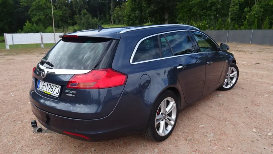 OPEL Insignia -