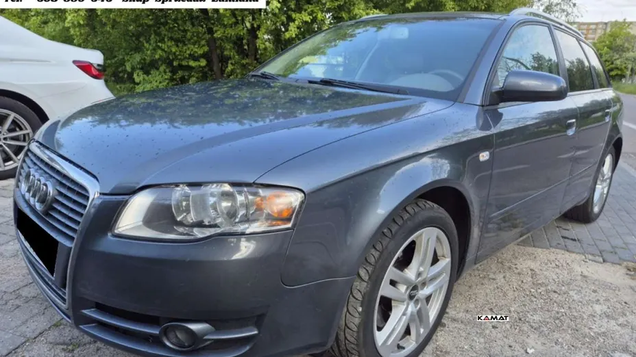 AUDI A4 -