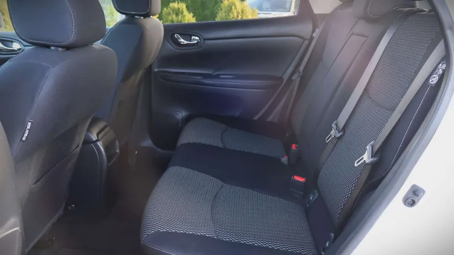 NISSAN Pulsar -