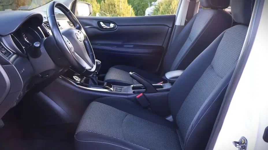 NISSAN Pulsar -