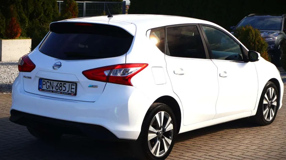 NISSAN Pulsar -