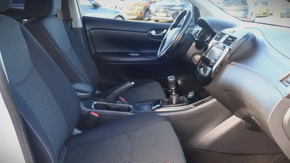 NISSAN Pulsar -