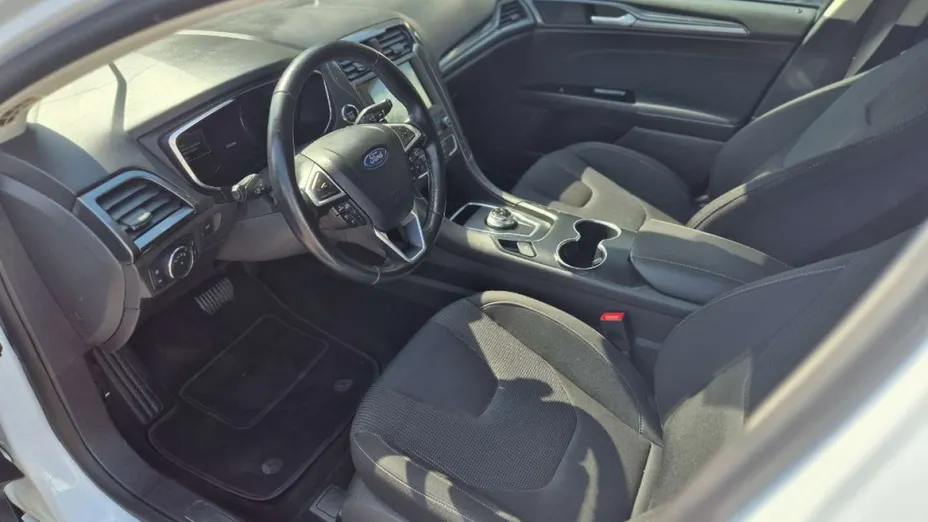 FORD Mondeo -