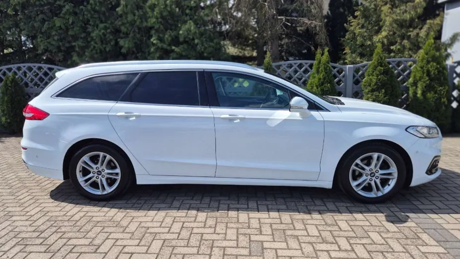 FORD Mondeo -
