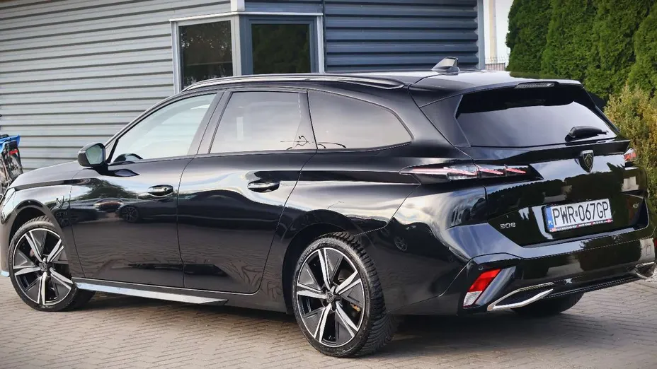 PEUGEOT 308 -