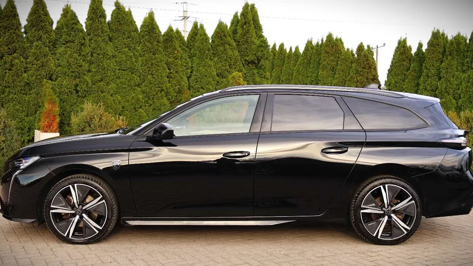 PEUGEOT 308 -