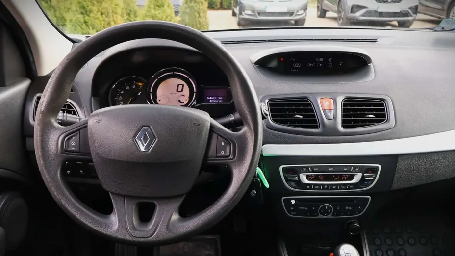 RENAULT Fluence -