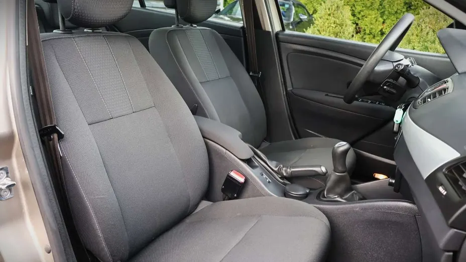 RENAULT Fluence -