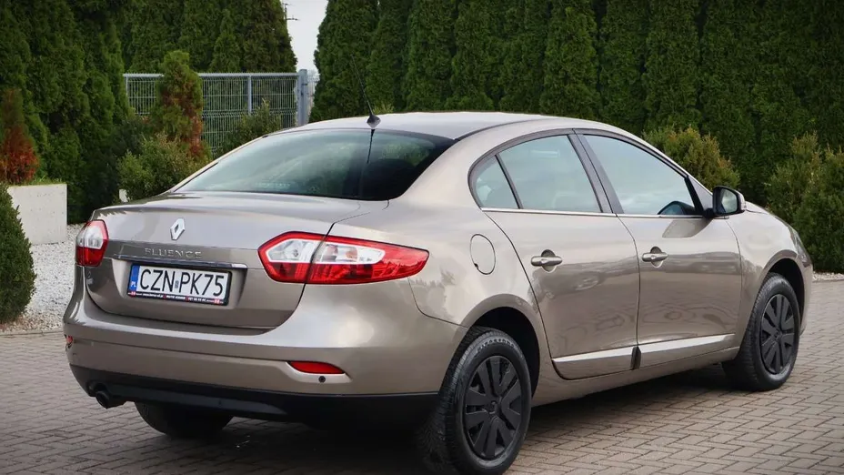 RENAULT Fluence -