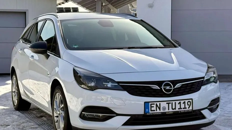 OPEL Astra -