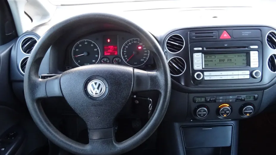VOLKSWAGEN Golf Plus -