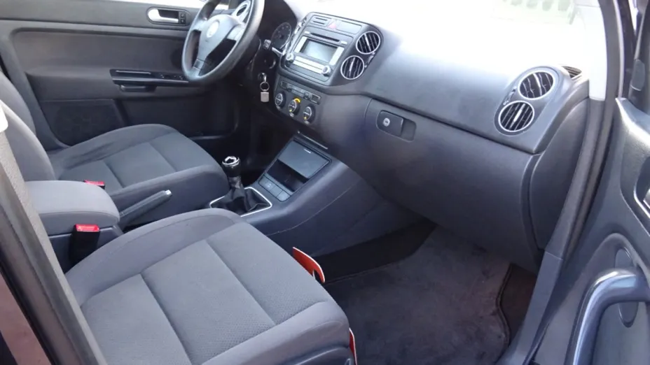 VOLKSWAGEN Golf Plus -
