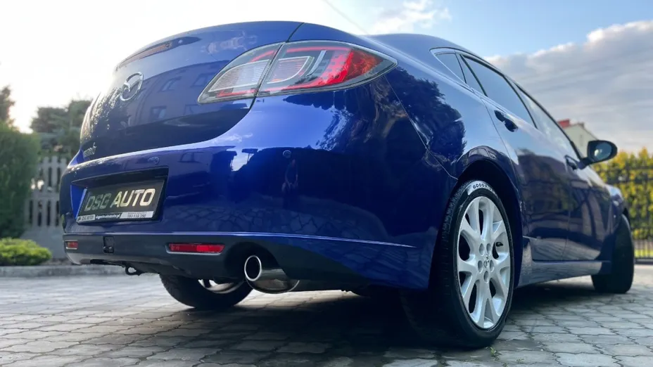 MAZDA 6 -