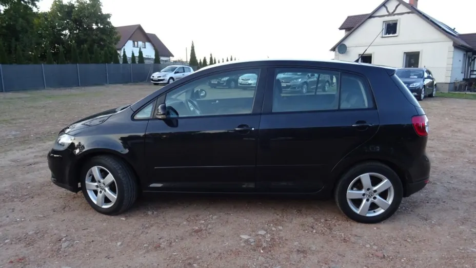 VOLKSWAGEN Golf Plus -