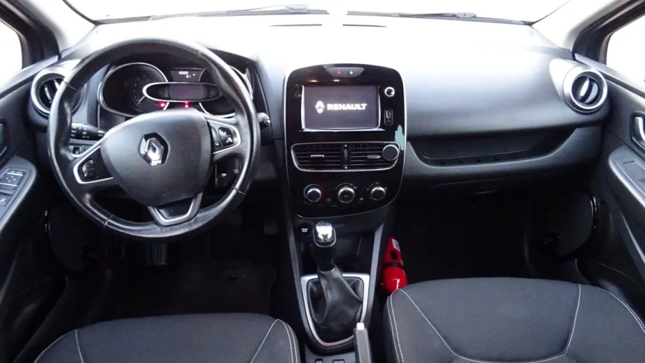 RENAULT Clio -