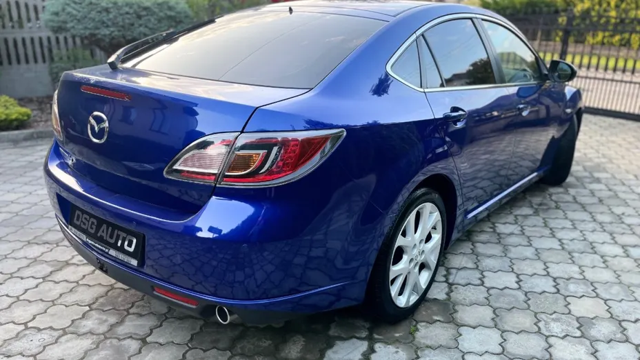 MAZDA 6 -