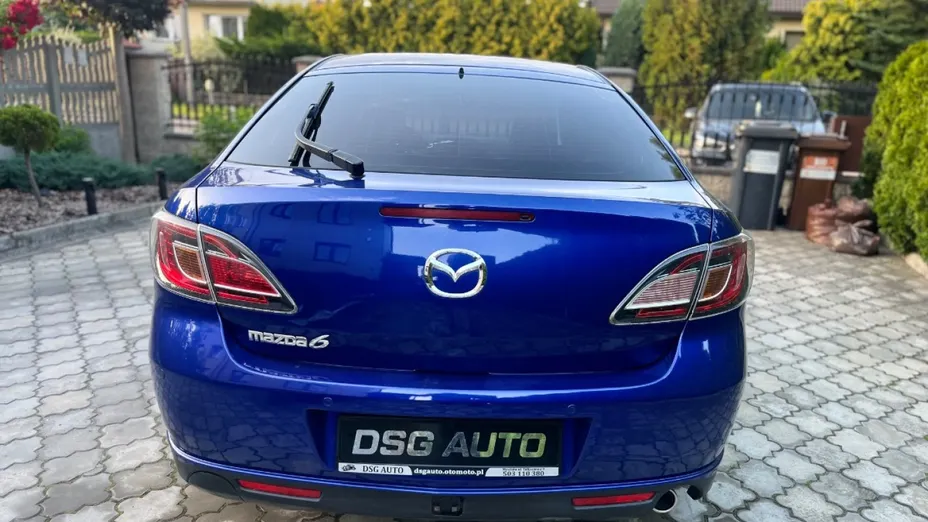 MAZDA 6 -