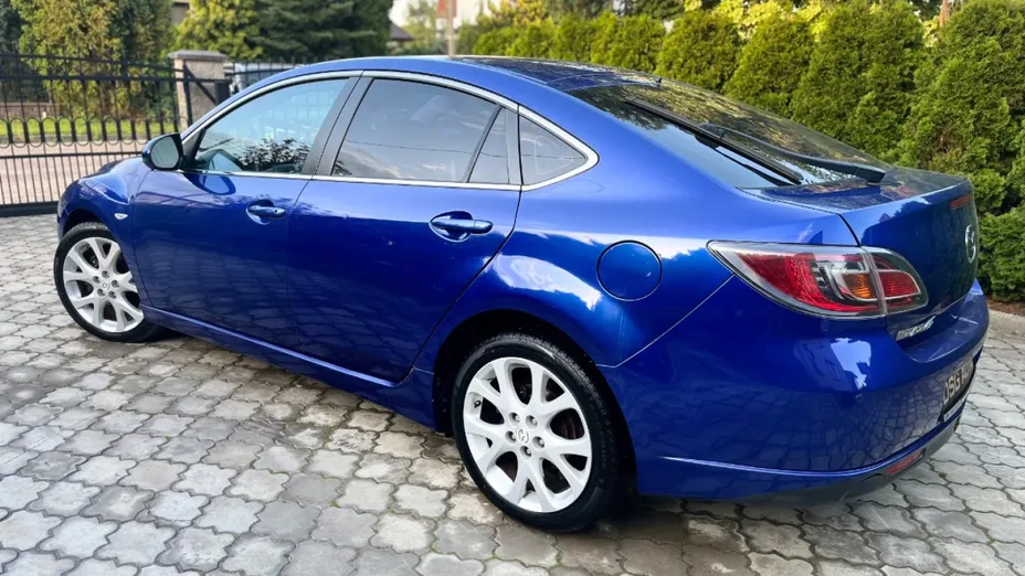 MAZDA 6 -