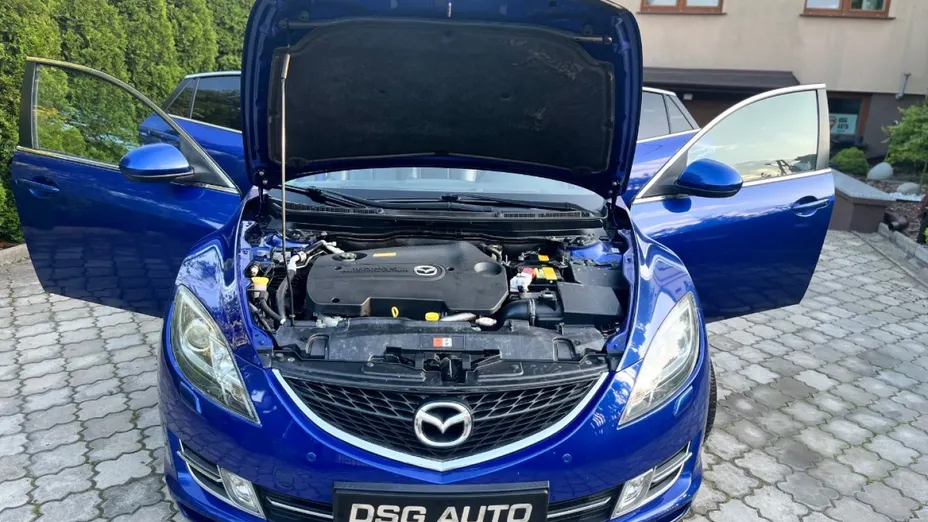 MAZDA 6 -