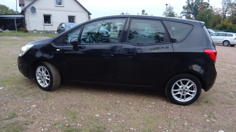 OPEL Meriva -