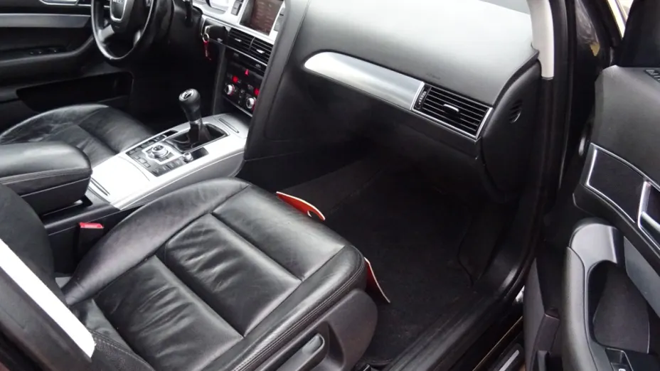 AUDI A6 Avant -