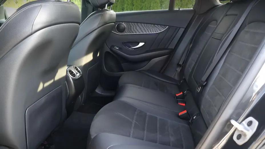 MERCEDES-BENZ GLC -