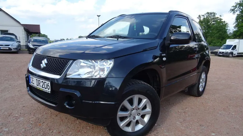 SUZUKI Grand Vitara -