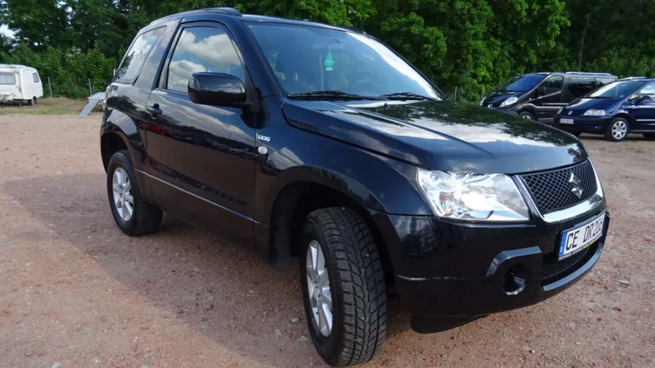 SUZUKI Grand Vitara -