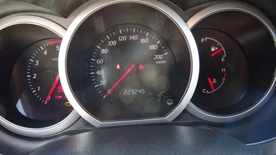 SUZUKI Grand Vitara -
