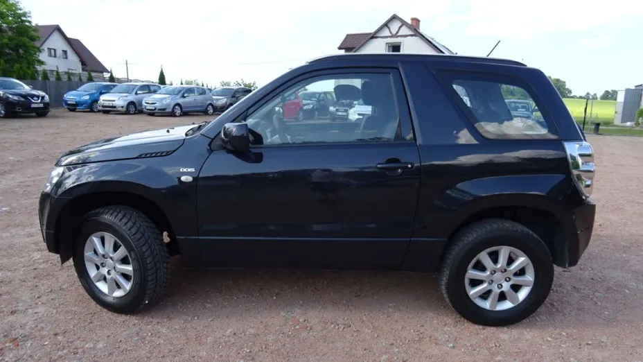 SUZUKI Grand Vitara -