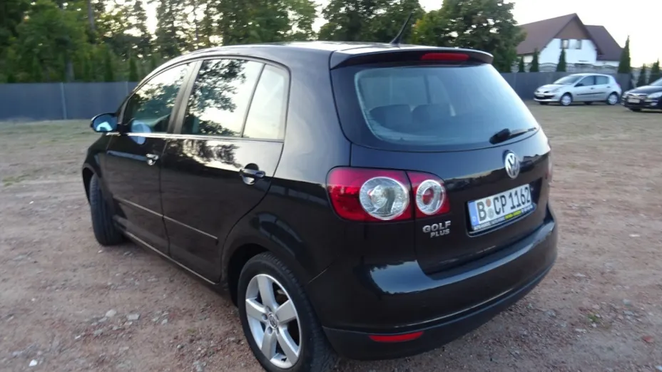 VOLKSWAGEN Golf Plus -