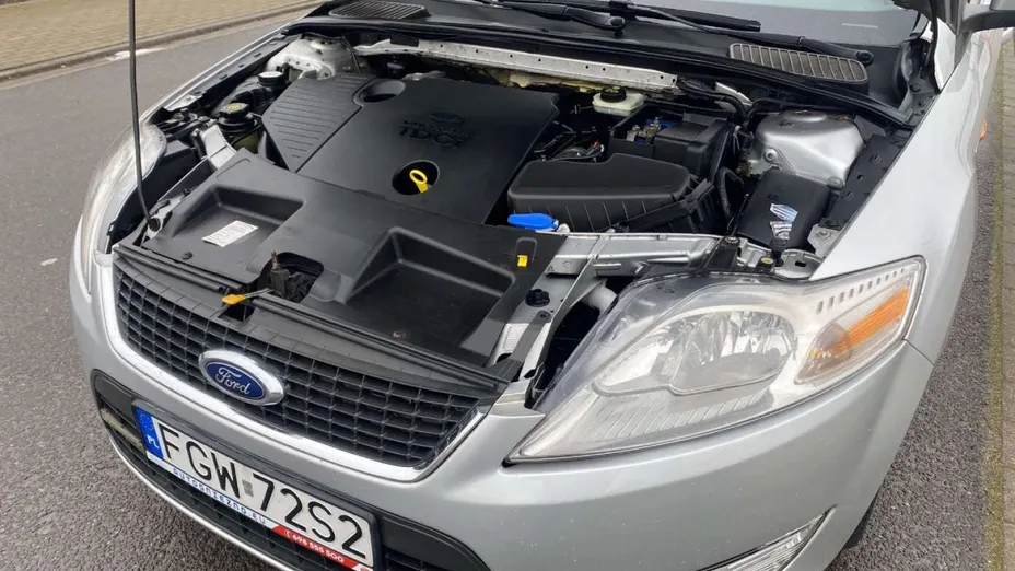 FORD Mondeo -