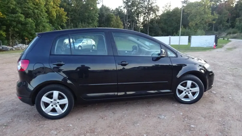 VOLKSWAGEN Golf Plus -