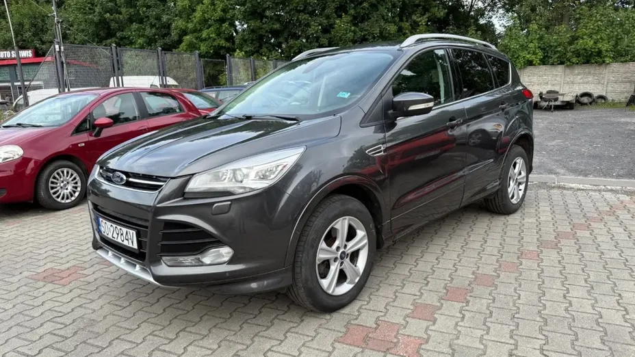 FORD Kuga -