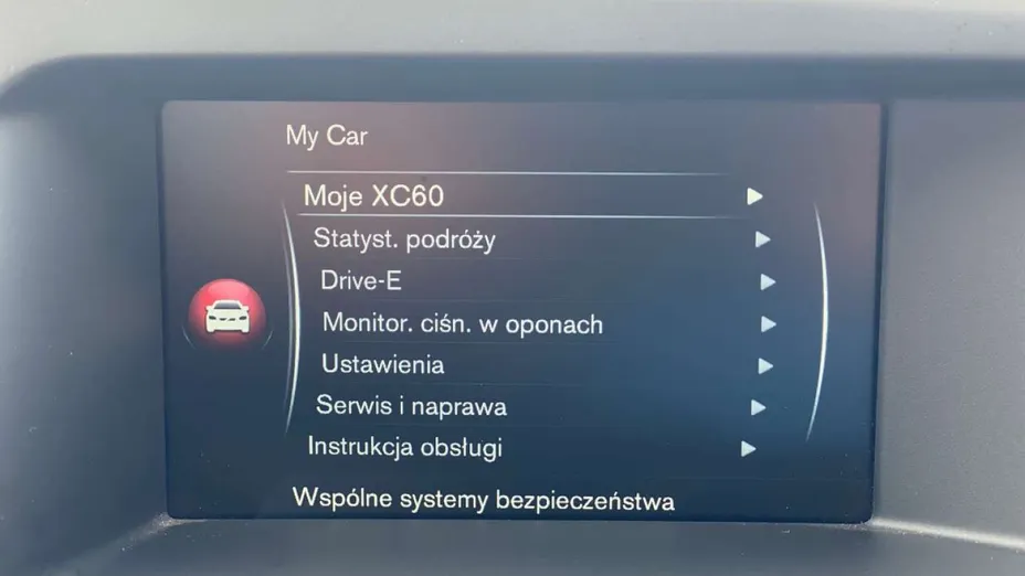 VOLVO XC60 -