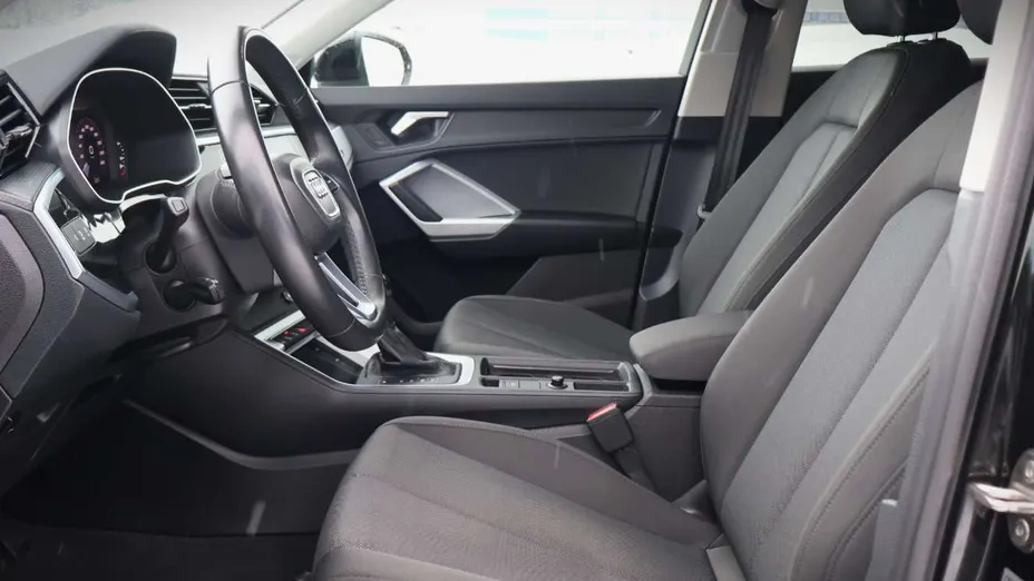 AUDI Q3 Sportback -