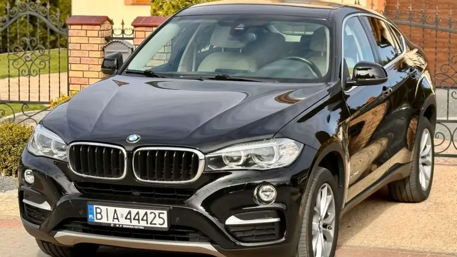 BMW X6 -