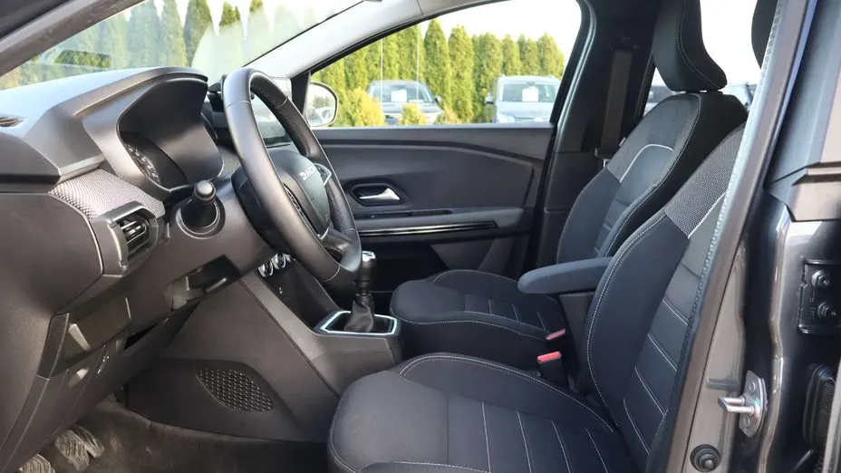DACIA Jogger -
