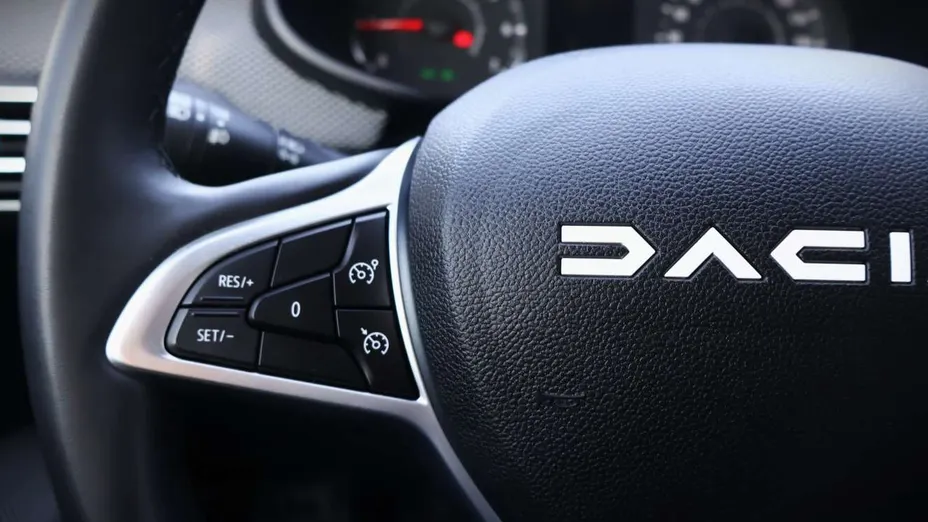DACIA Jogger -